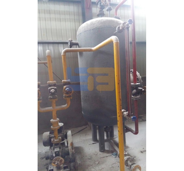 Propane metering tank